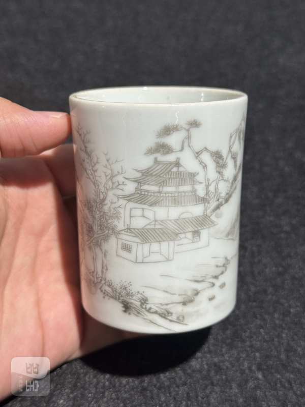 清乾隆 墨彩山居图笔筒 - 图3